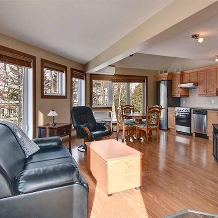 Bright Condo Near The Lake By Globalstay Mont-Tremblant Esterno foto