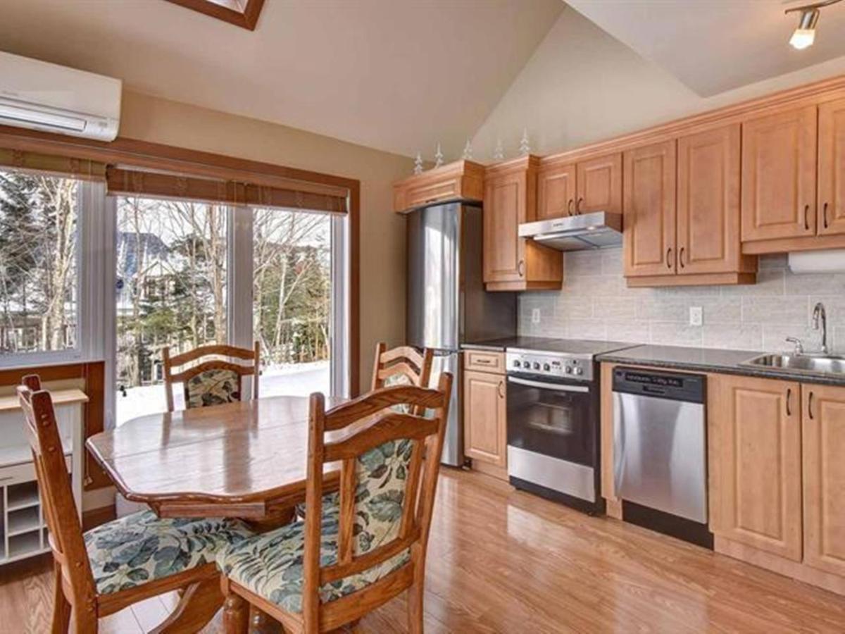 Bright Condo Near The Lake By Globalstay Mont-Tremblant Esterno foto