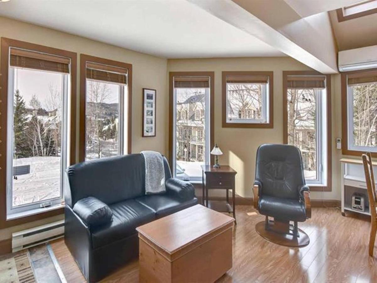 Bright Condo Near The Lake By Globalstay Mont-Tremblant Esterno foto